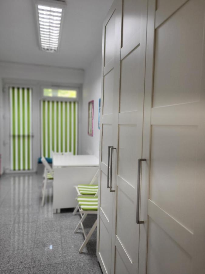 Budget Studio Near Prater Vienne Extérieur photo